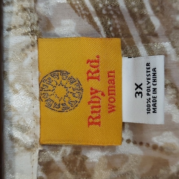 Ruby Rd woman - Picture 3 of 6